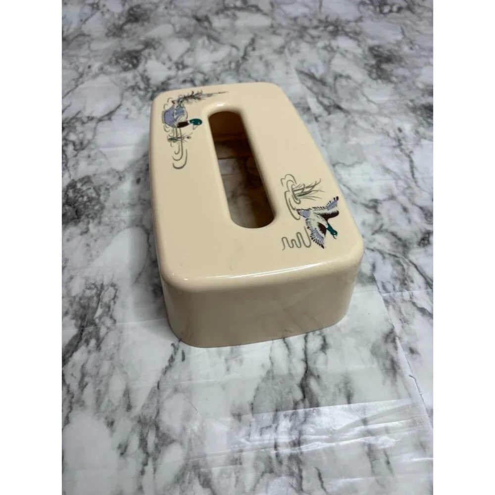 Vintage Duck Tissue Box Cover Hard Plastic Cottagecore Cream Grandmacore